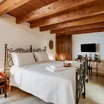 Hotel Masseria Antoglia 4*