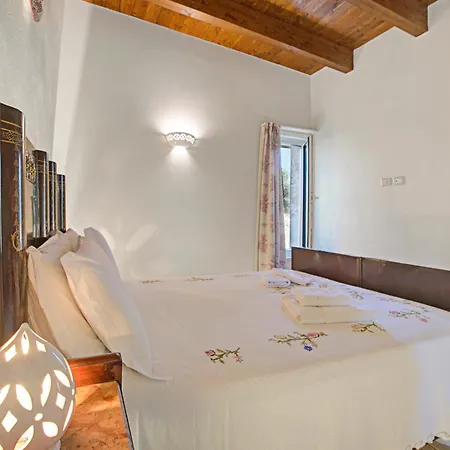 Masseria Antoglia 4* Villa Castelli