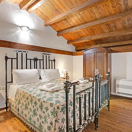 Hotel Masseria Antoglia 4*