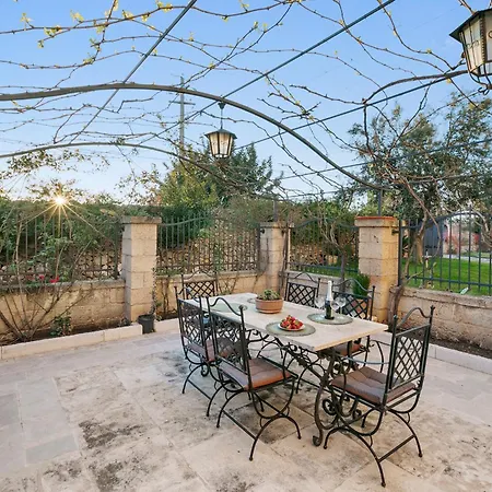 Masseria Antoglia 4* Villa Castelli